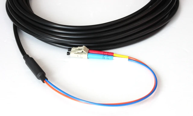 Opticis Fiber-Optic Cable — внешний вид